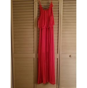 Long multipurpose dress!